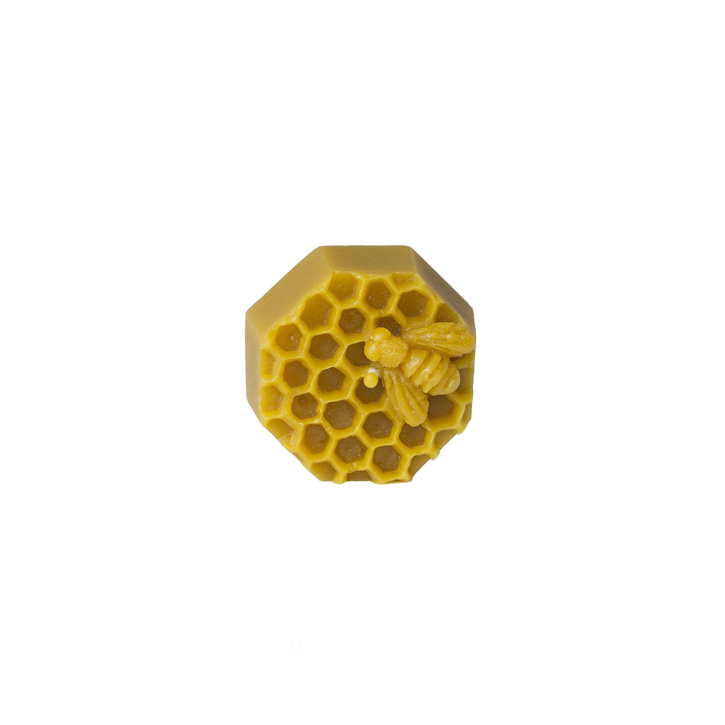Sviečka zo včelieho vosku  - Šesťuholik so včielkou